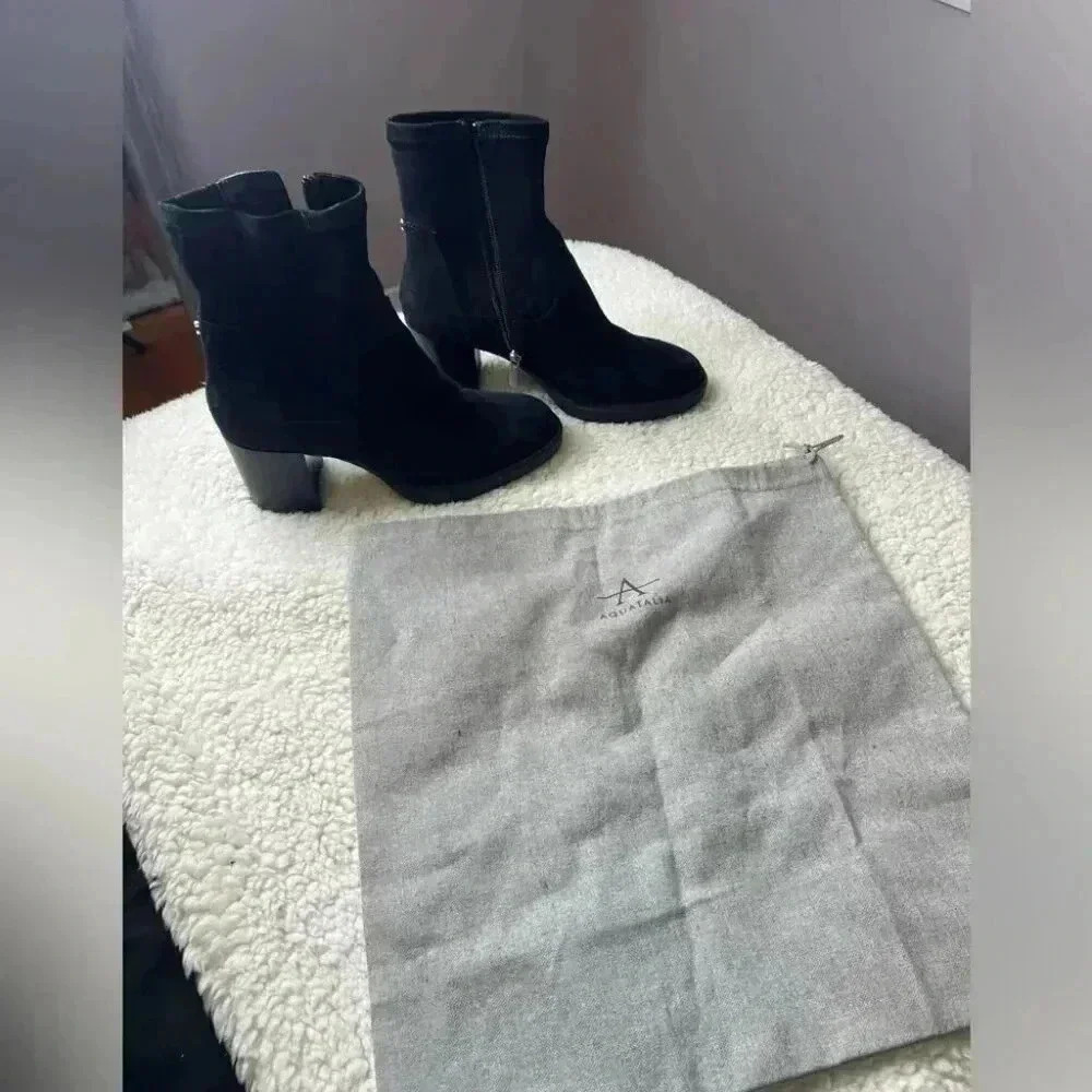 Aquatalia Suede Waterproof Booties in SIZE US 7.5 - Picture 4 of 7